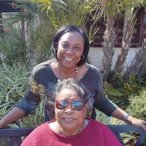 Meet your Posher, Pamela